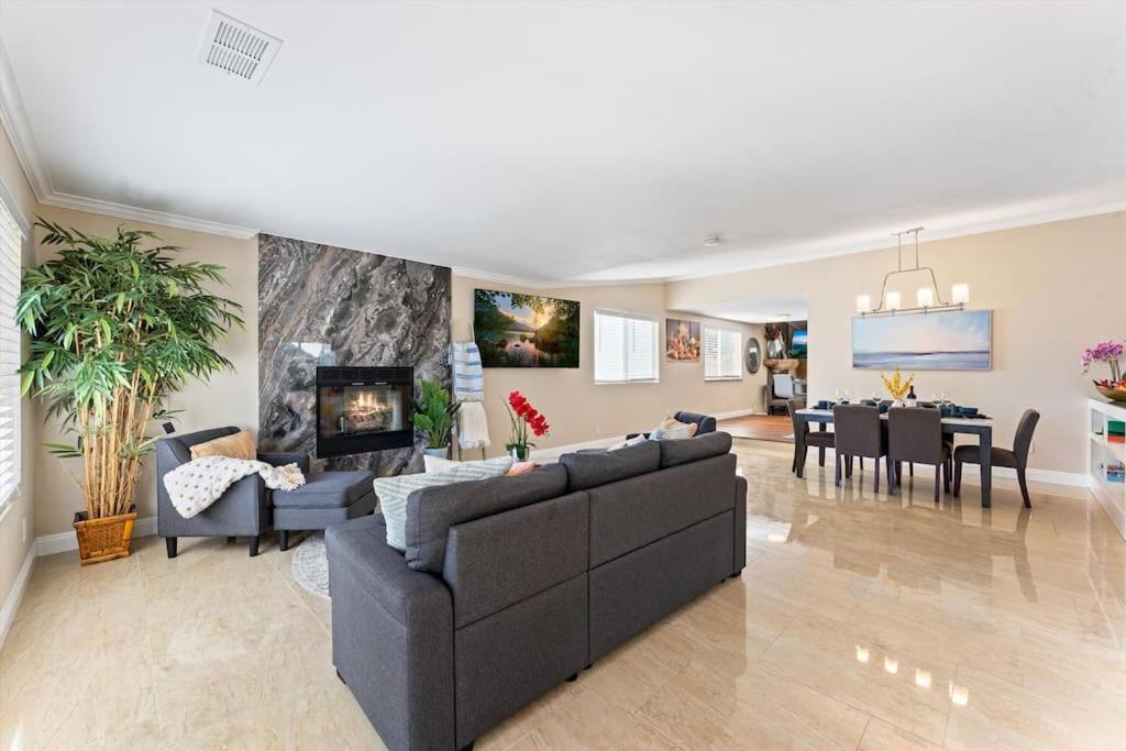 Seabreeze-Modern Home W Outdoor Living&Near Beach Хантингтон-Бич Экстерьер фото